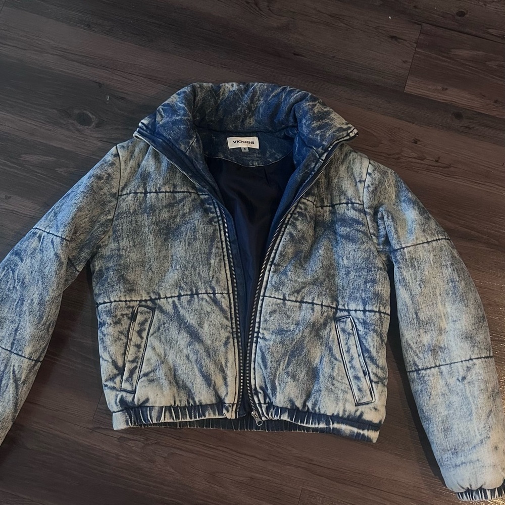 Vigoss Blue Acid-Wash Puffer Jacket